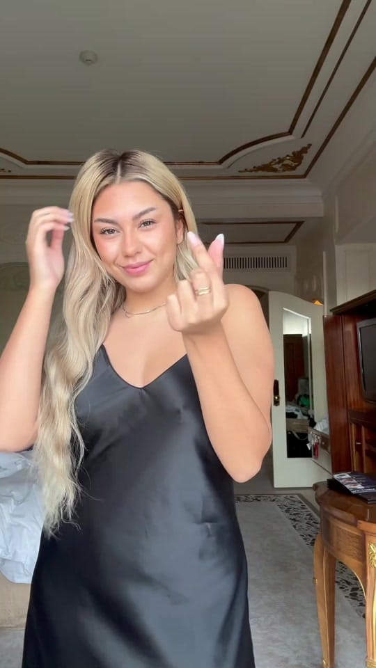Post 5 by Kata ✨ on TikTok (video)