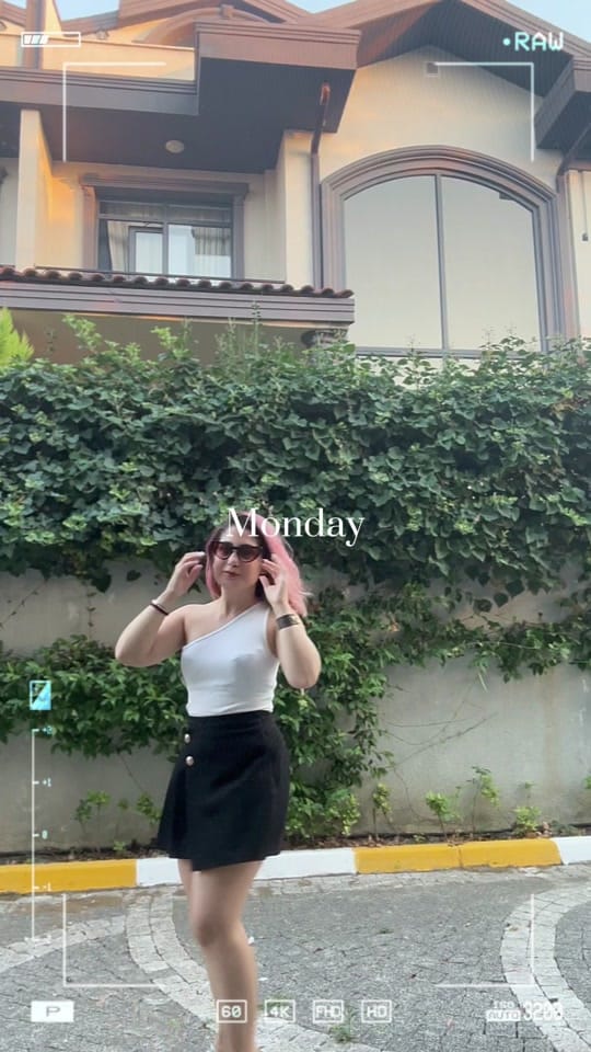 Post 2 by Serra Aktug on TikTok (video)