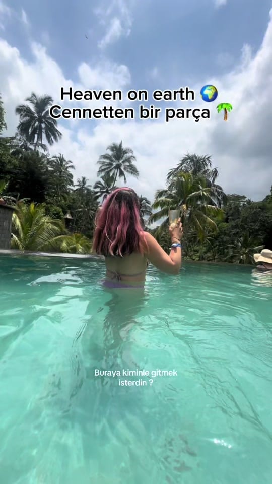 Post 6 by Serra Aktug on TikTok (video)