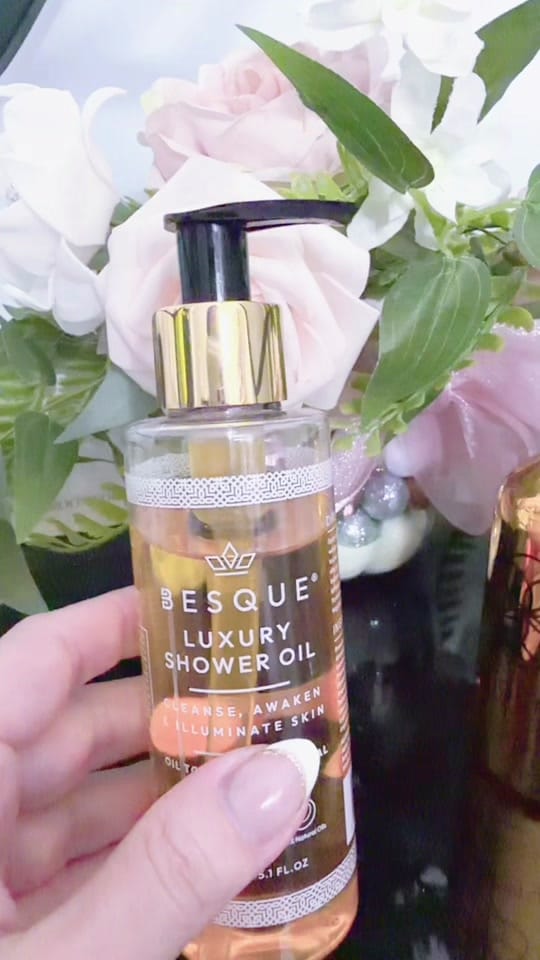 Post 1 by China Dubai Beauty & Fashion on TikTok (video)