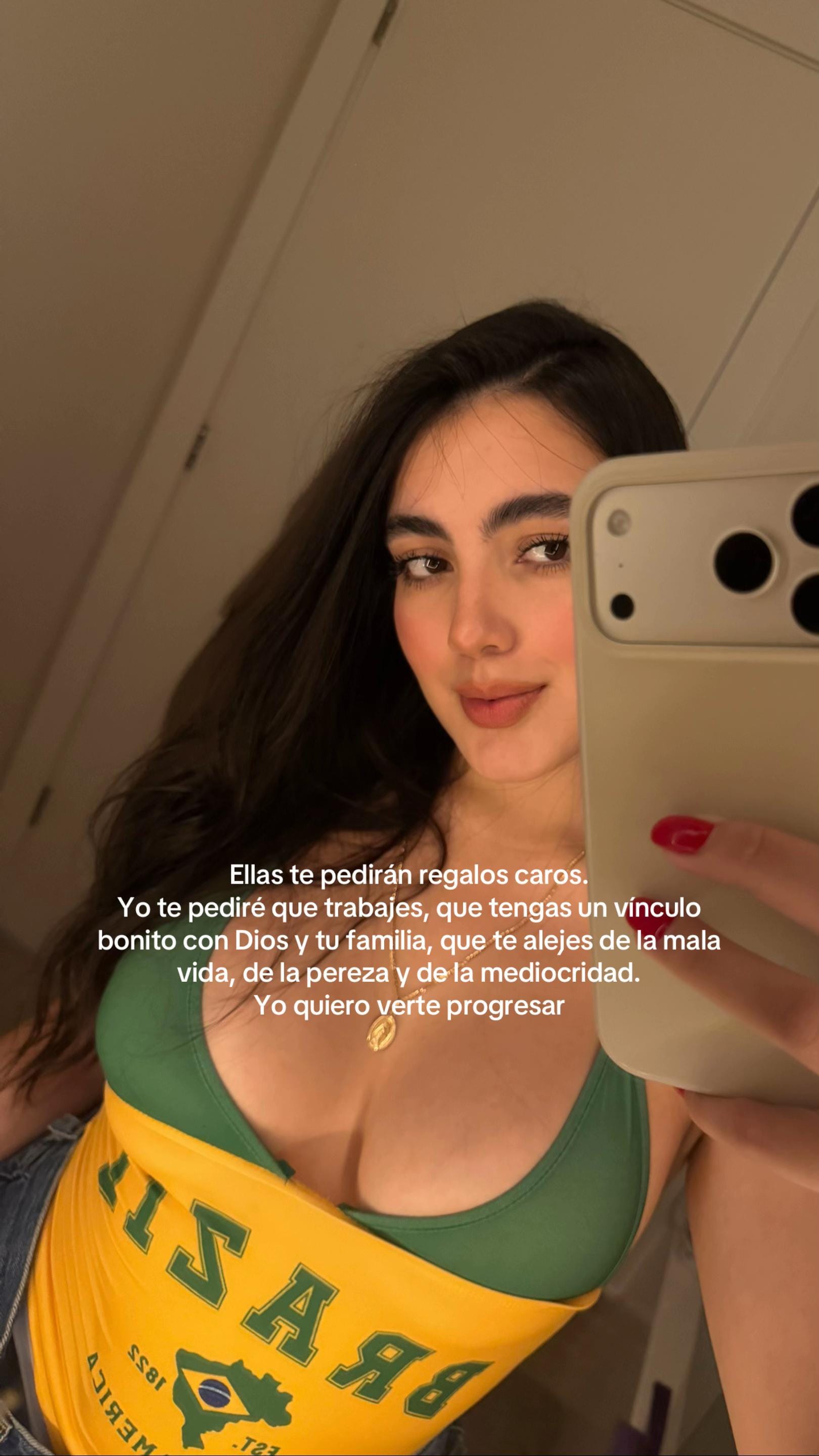 Post 2 by Ana Valentina Sandoval on TikTok (video)