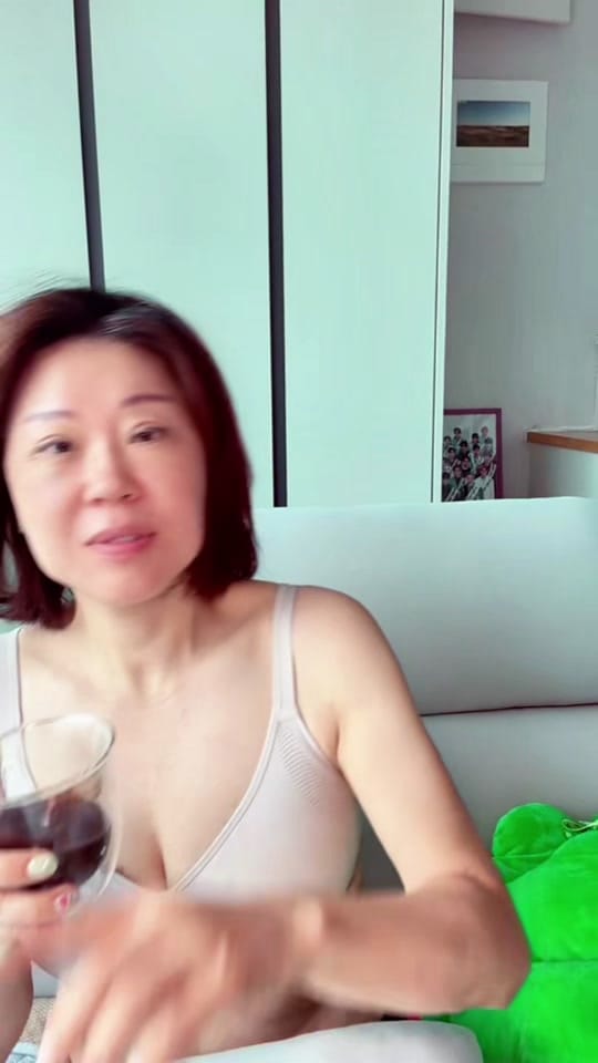 Post 4 by Tina Kim 🍜 on TikTok (video)