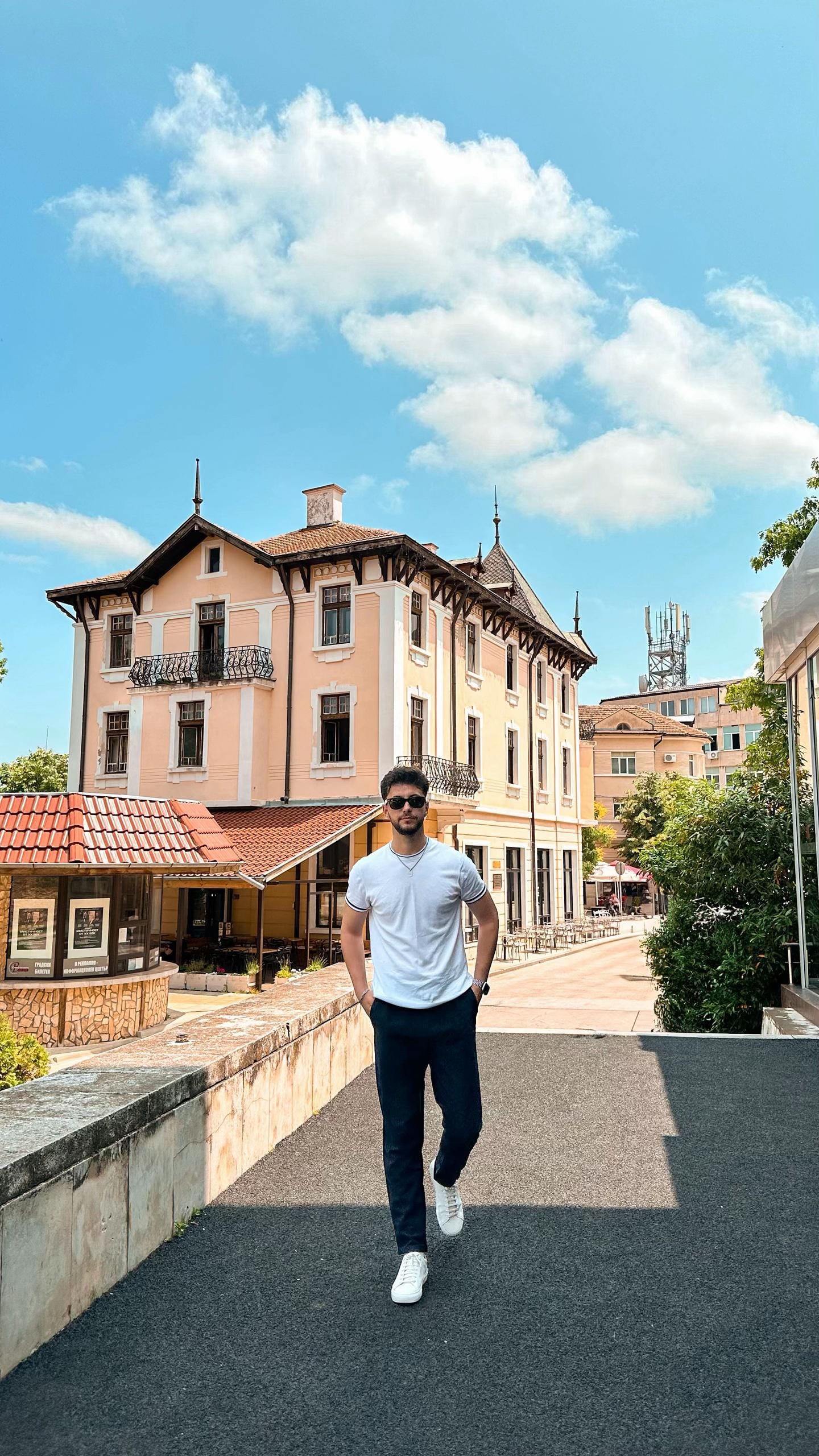 Post 5 by Oğulcan Efe on TikTok (video)