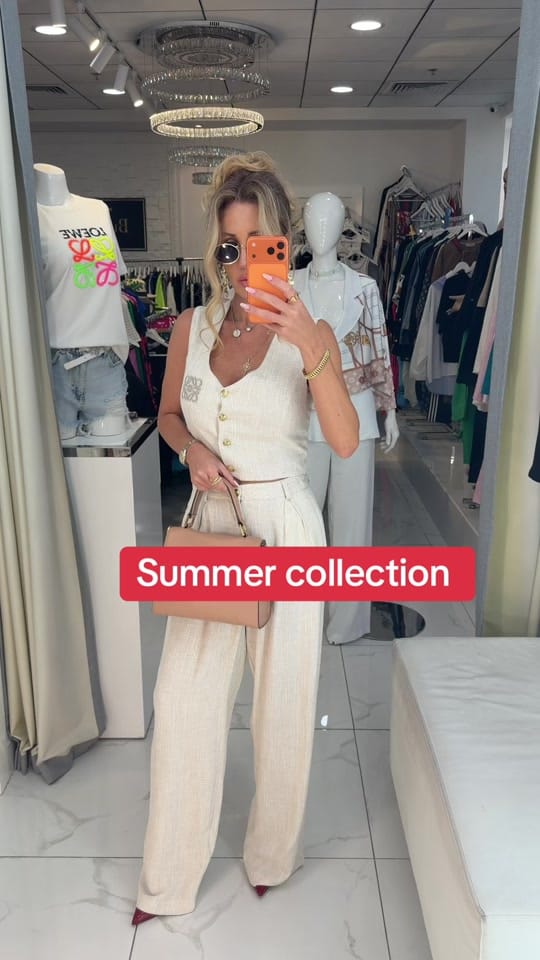 Post 3 by Fashion store in Dubai 🇦🇪 on TikTok (video)