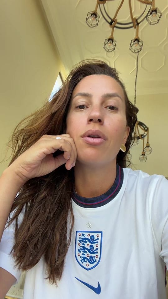 Post 5 by Danubia Sousa on TikTok (video)