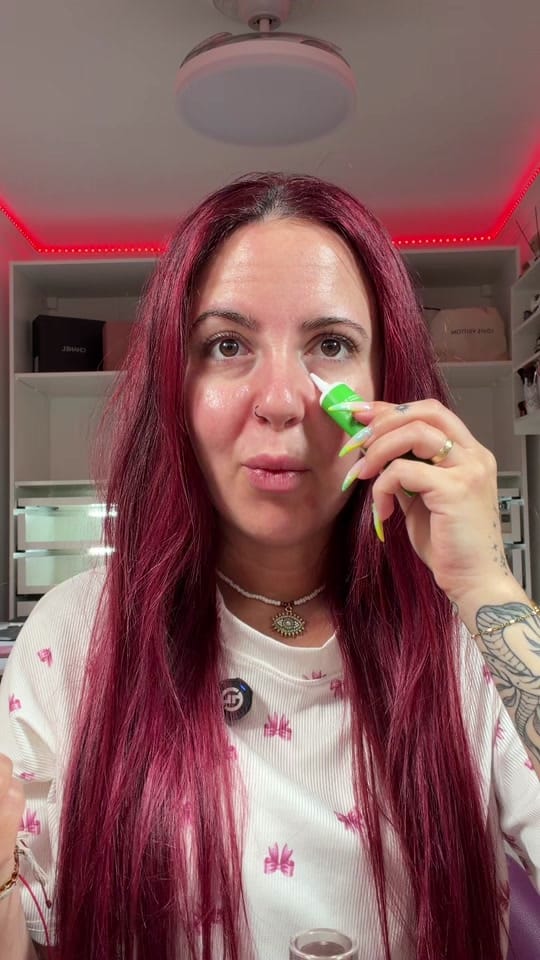 Post 3 by Isa Sanchez✨ makeup on TikTok (video)
