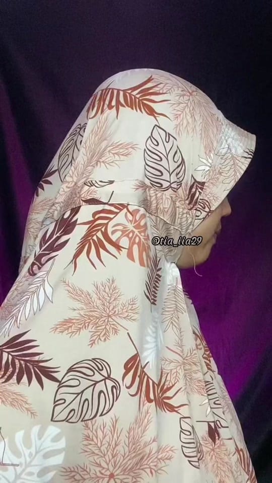 Post 10 by tia_iia on TikTok (video)