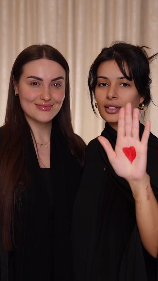 Post 10 by Anny Islamov on TikTok (video)