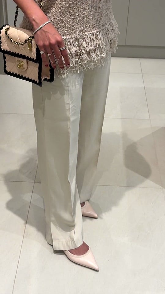 Post 6 by عهـود on TikTok (video)