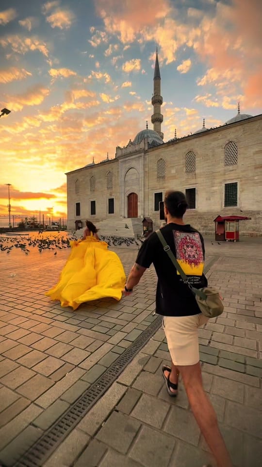 Post 6 by Photographer in Istanbul Tayli on TikTok (video)