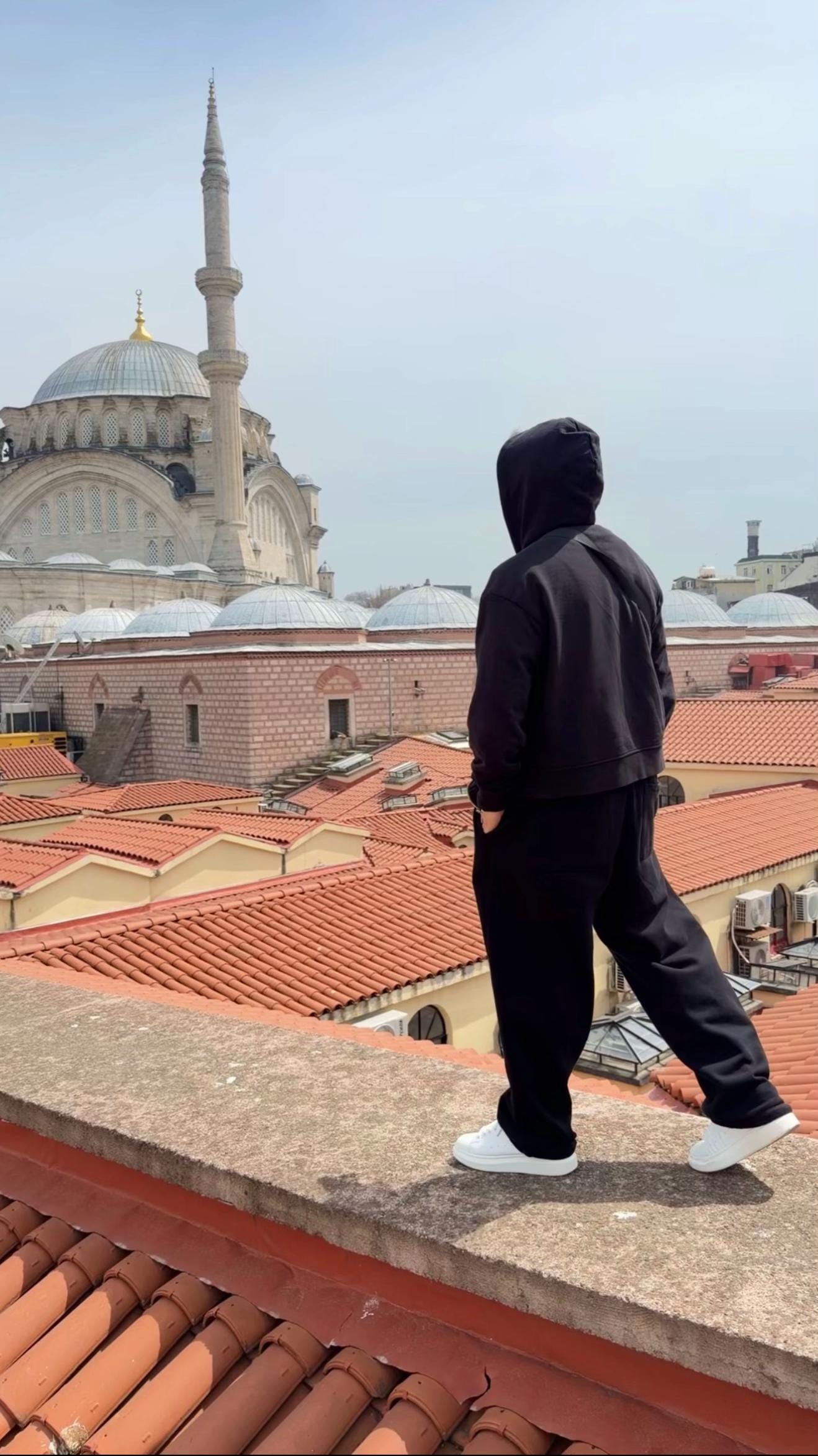 Post 1 by Halis F. on TikTok (video)