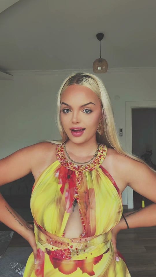 Post 10 by Nanna Barbara Honoré on TikTok (video)