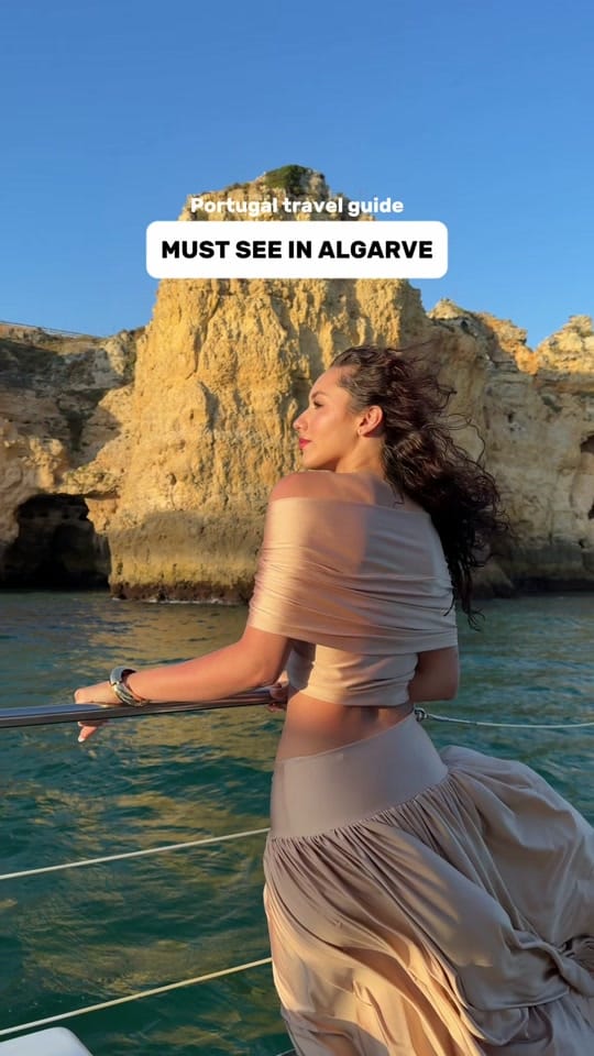 Post 10 by roxanasandu_ on TikTok (video)