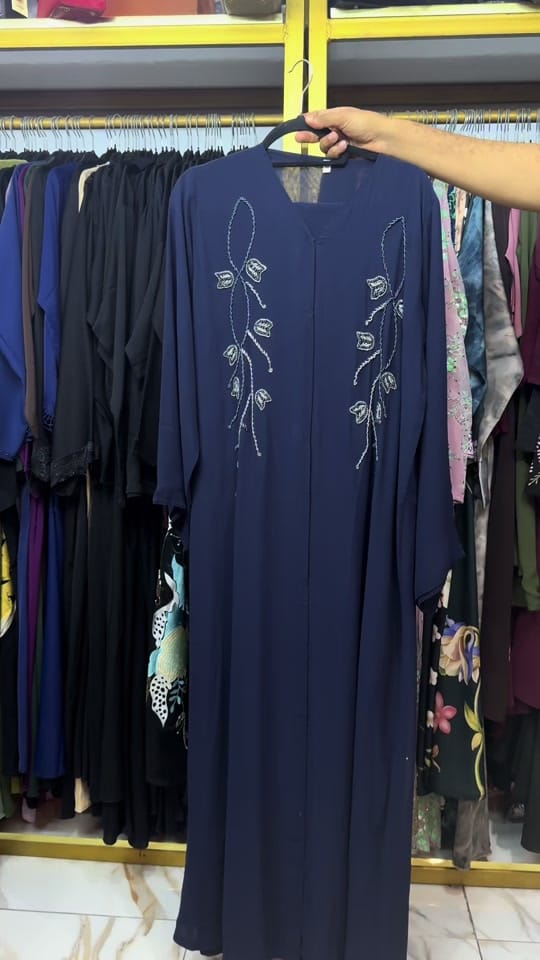 Post 2 by Dubai Fashion Perfumes on TikTok (video)