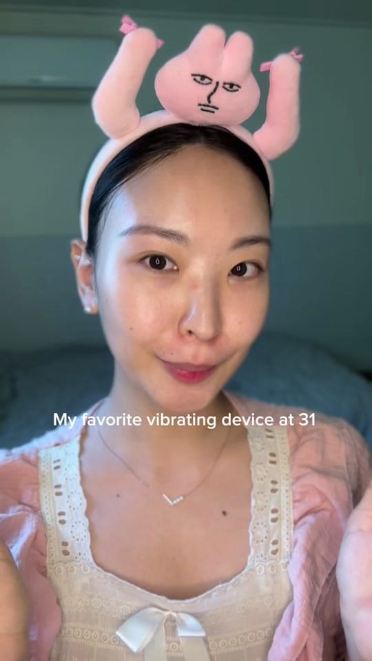 Post 6 by Jes | Skincare Zombie🧟‍♀️ on TikTok (video)
