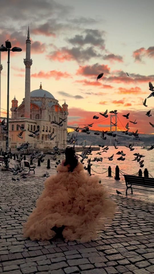 Post 5 by İSTANBUL PHOTOGRAPHER on TikTok (video)