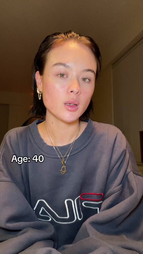 Post 10 by Emiko on TikTok (video)