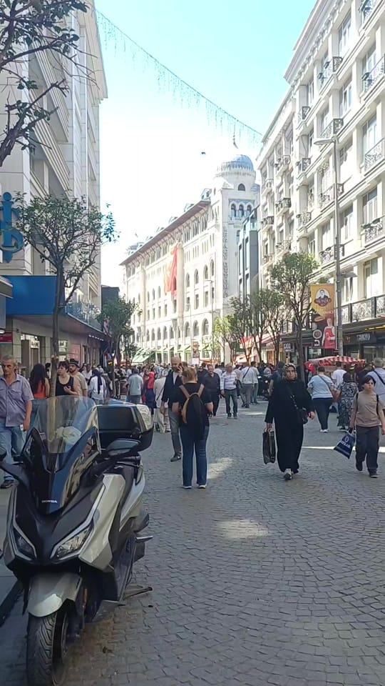 Post 3 by geziseyahat🛫 on TikTok (video)