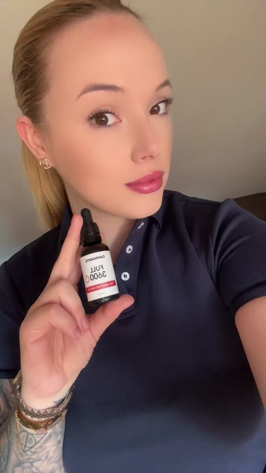 Post 1 by Evelin on TikTok (video)