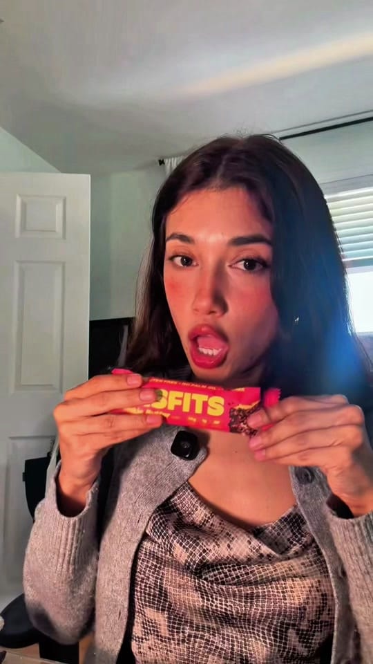 Post 4 by Lina Mayorga on TikTok (video)
