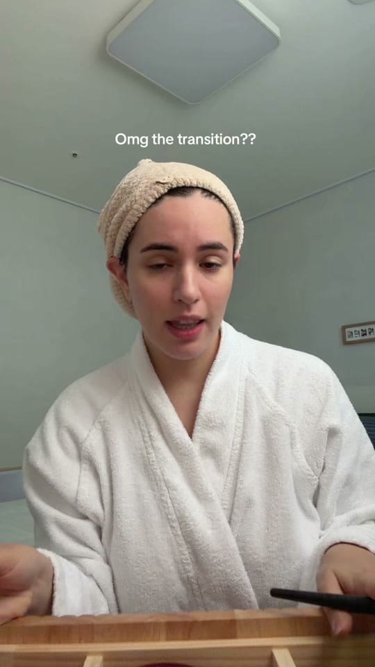Post 1 by Hyejin 혜진 on TikTok (video)
