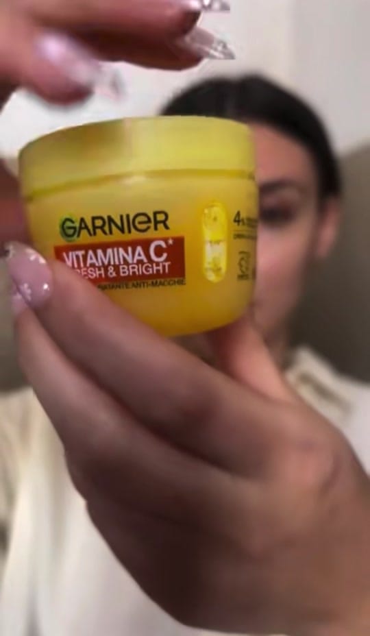 Post 1 by 3eCosmetics on TikTok (video)