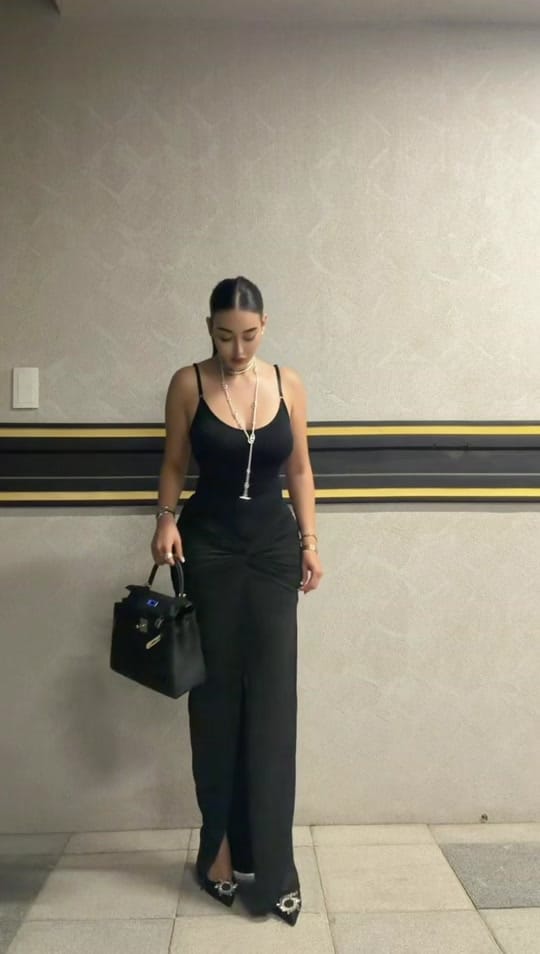 Post 5 by Nada on TikTok (video)