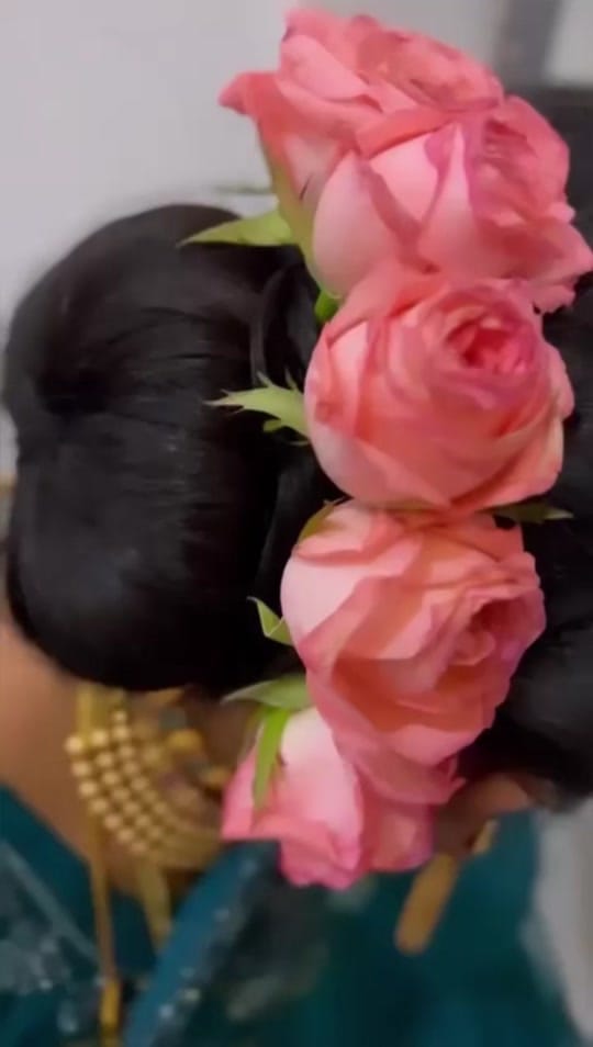 Post 4 by Jazmin on TikTok (video)