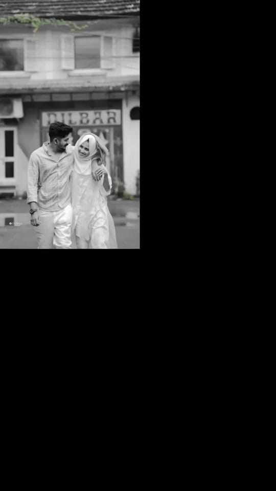 Post 2 by Jazmin on TikTok (video)
