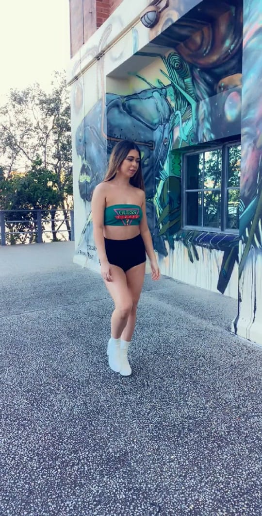 Post 10 by Hanna.dxb on TikTok (video)