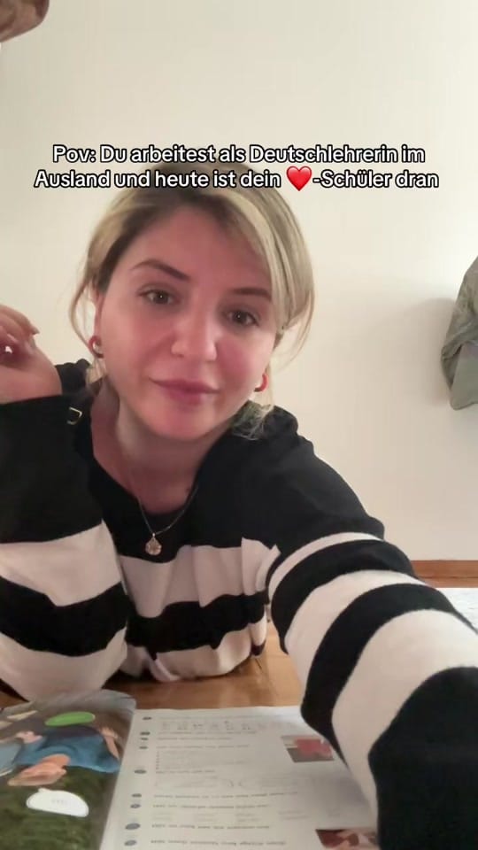 Post 5 by Esi on TikTok (video)