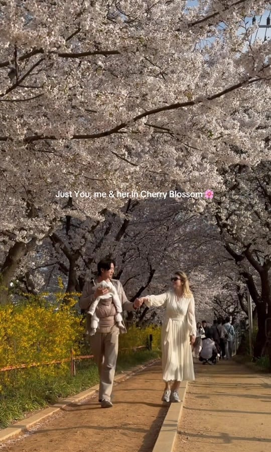 Post 10 by 김나민 KIM NARMIN on TikTok (video)