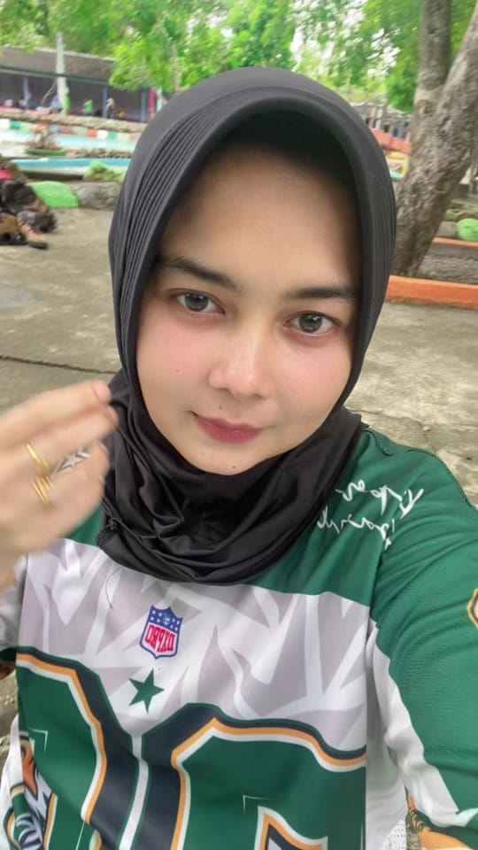 Post 1 by Amynur on TikTok (video)