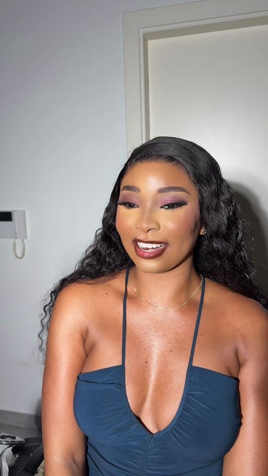 Post 10 by Dubai makeup artist🇦🇪 on TikTok (video)