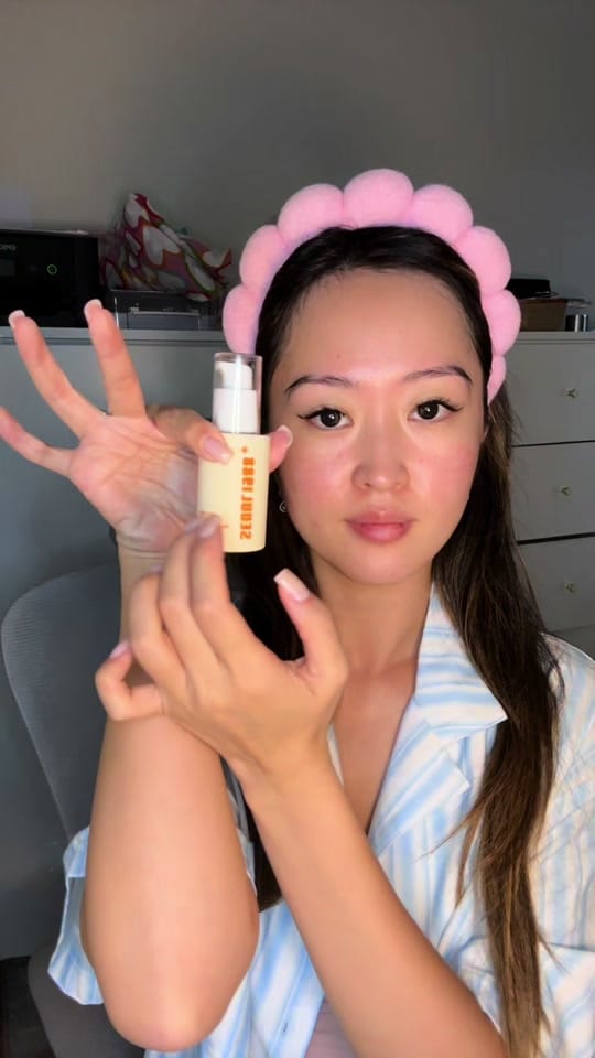 Post 5 by koreaanna on TikTok (video)