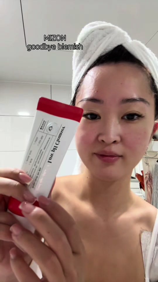 Post 8 by koreaanna on TikTok (video)