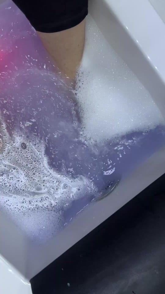 Post 4 by Al Enaiah Al Naema Saloon💅🏻 on TikTok (video)
