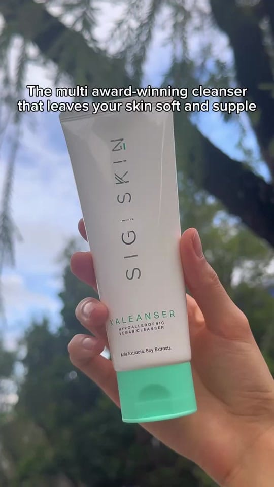 Post 10 by Sigi Skin on TikTok (video)
