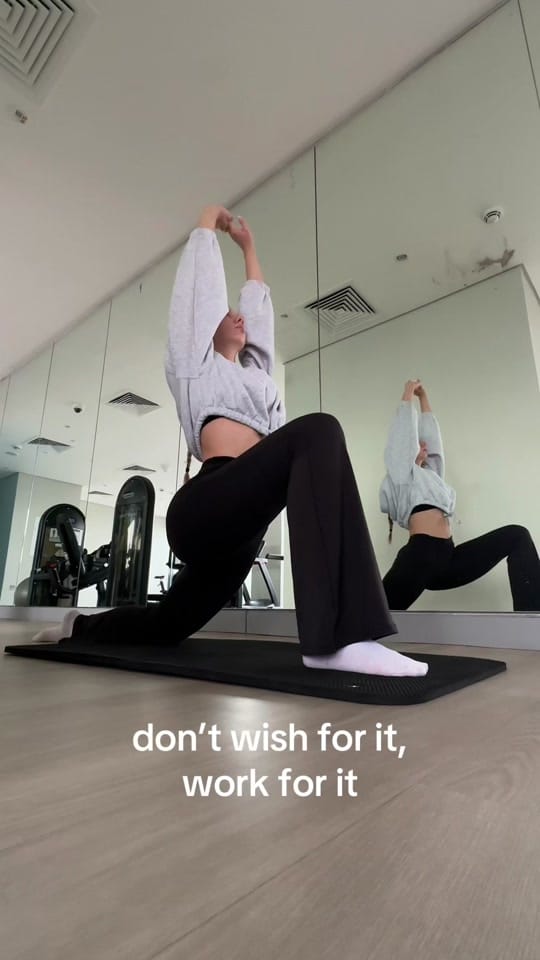 Post 6 by Ana🤍 on TikTok (video)