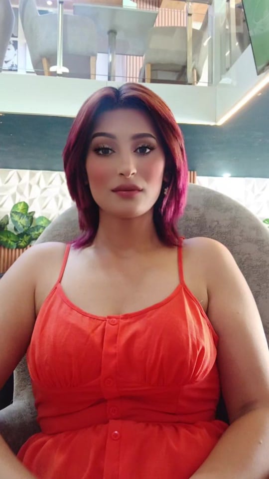 Post 5 by 🇹🇳&KÂRÀMÊLÂالتونسية 🍬🇹🇳 on TikTok (video)