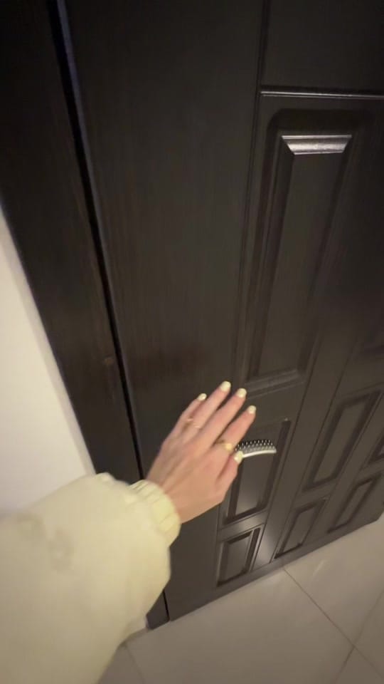 Post 6 by Karyna in Dubai on TikTok (video)
