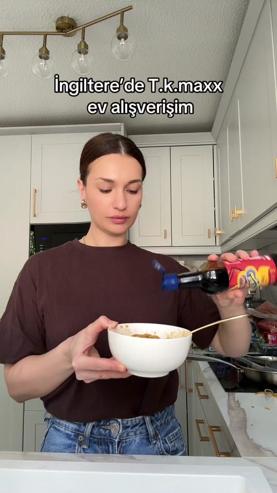 Post 1 by Sevi Suleymanova on TikTok (video)