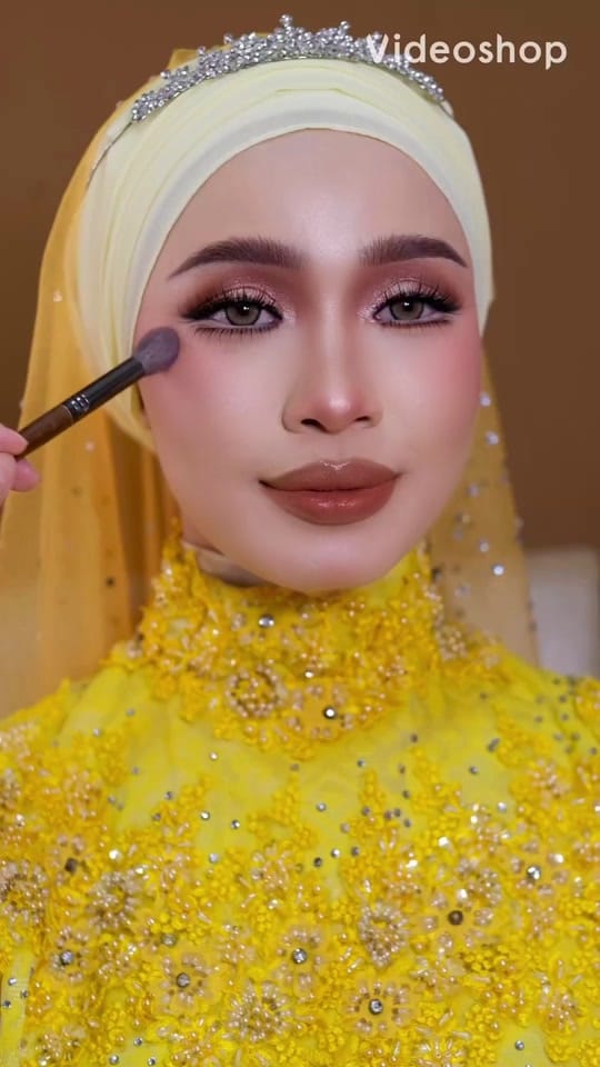 Post 6 by applebusana on TikTok (video)