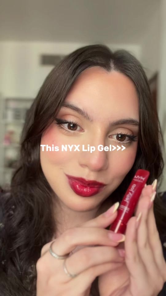 Post 4 by Nelly George on TikTok (video)