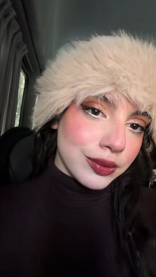 Post 1 by Nelly George on TikTok (video)