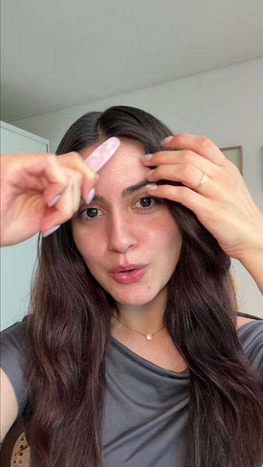 Post 4 by ale anjos . 알레 on TikTok (video)