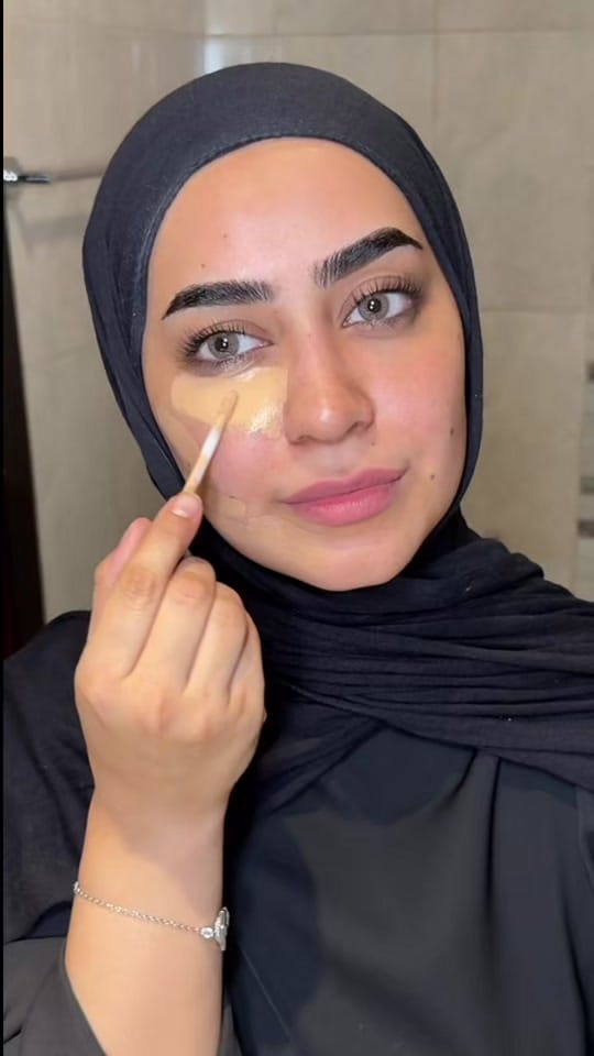 Post 1 by Sabby Makeup Artist on TikTok (video)