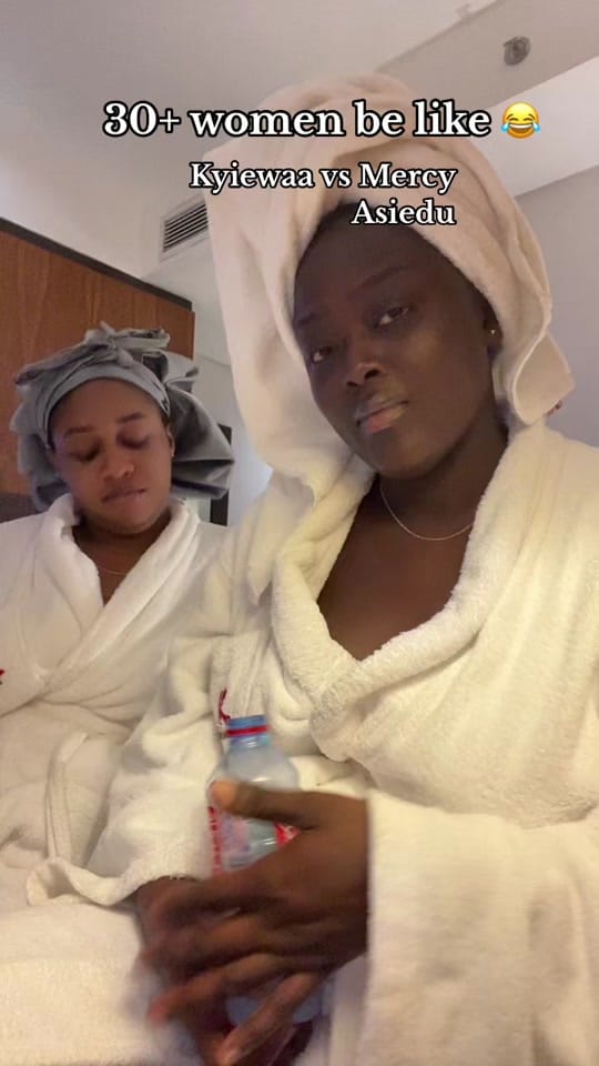 Post 9 by Esymuriel🇨🇳 on TikTok (video)