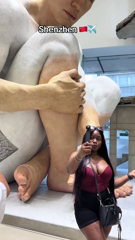 Post 1 by Esymuriel🇨🇳 on TikTok (video)