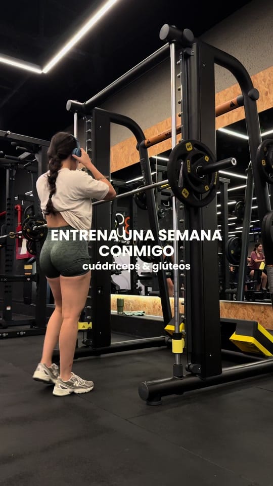 Post 4 by andrea on TikTok (video)